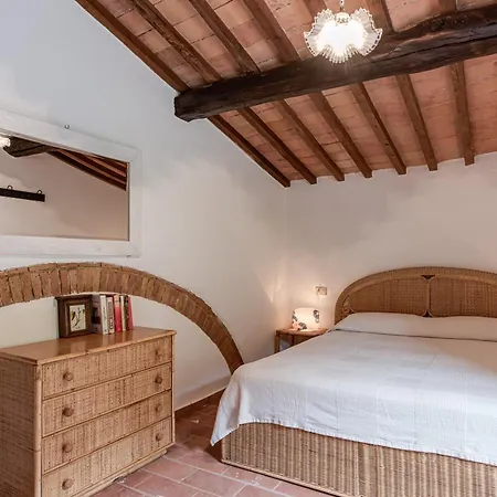 Tenuta Acquabona - Intero Casale * Gambassi Terme
